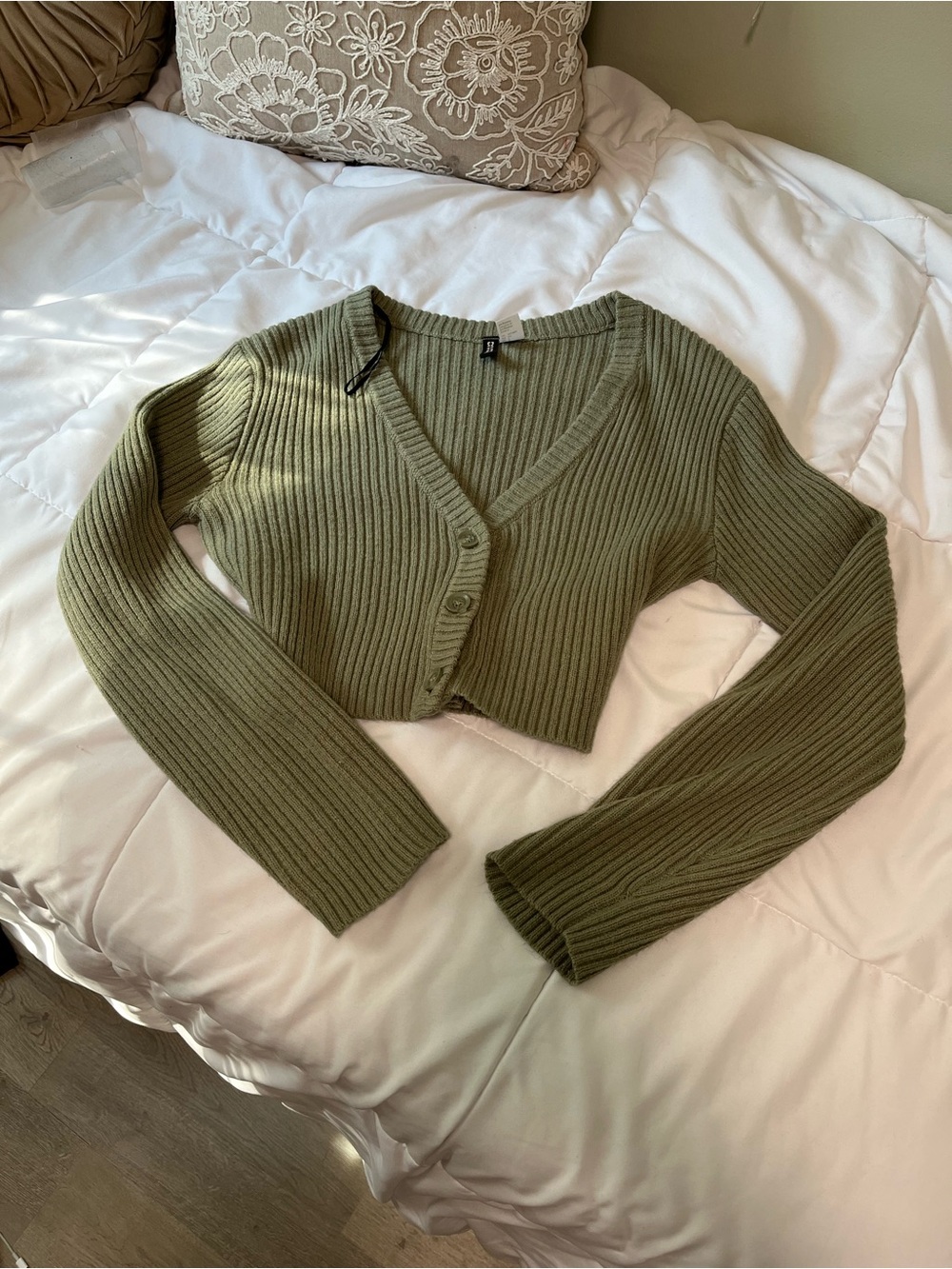 H&M Olive Green Ribbed V-Neck Cardigan